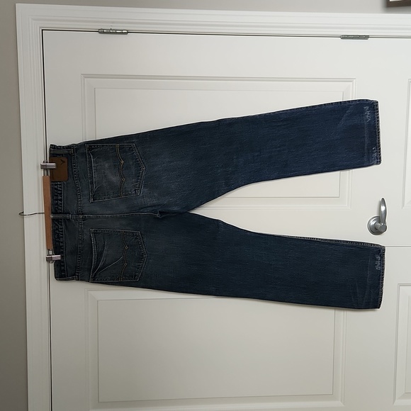 American Eagle Relaxed Straight Jeans - Picture 4 of 7